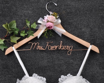 Personalized Wedding Hanger: Custom Name Bridal Shower Gift