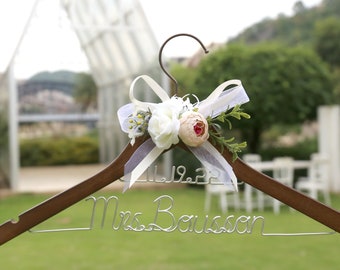 Personalized Wedding Hanger: Custom Bride/Bridesmaid Gift, Floral Bow