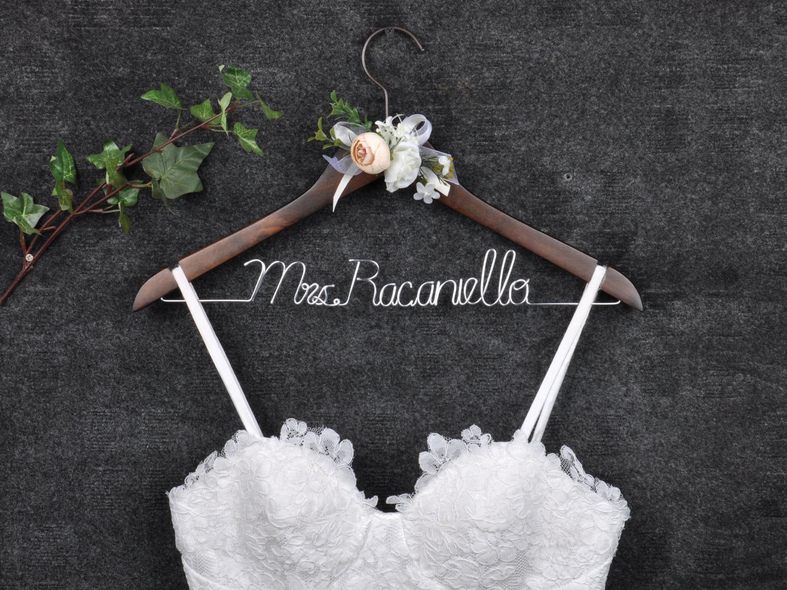 Wedding Hanger, Wedding Name Hanger Set, Custom Bridesmaid Gift, Bridal Hanger, Bridal Shower Gift, Personalized Wedding hanger bride gift