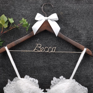 Wedding Hanger,Wedding Dress Hanger,Wedding Robe Hanger,Personalized Bridemaid Hanger,Maid of Honor