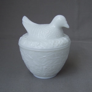 Glass Jar Avon Pigeon on the Nest Vintage Mid Century Wedding Lidded Jar Jar White