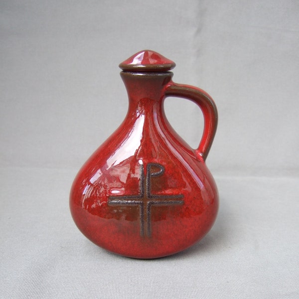 Botella de agua bendita Botella de cerámica roja con corcho Vintage Mid Century Cross Christ Monogram Chi-Rho Símbolo cristiano XP PX Jesucristo