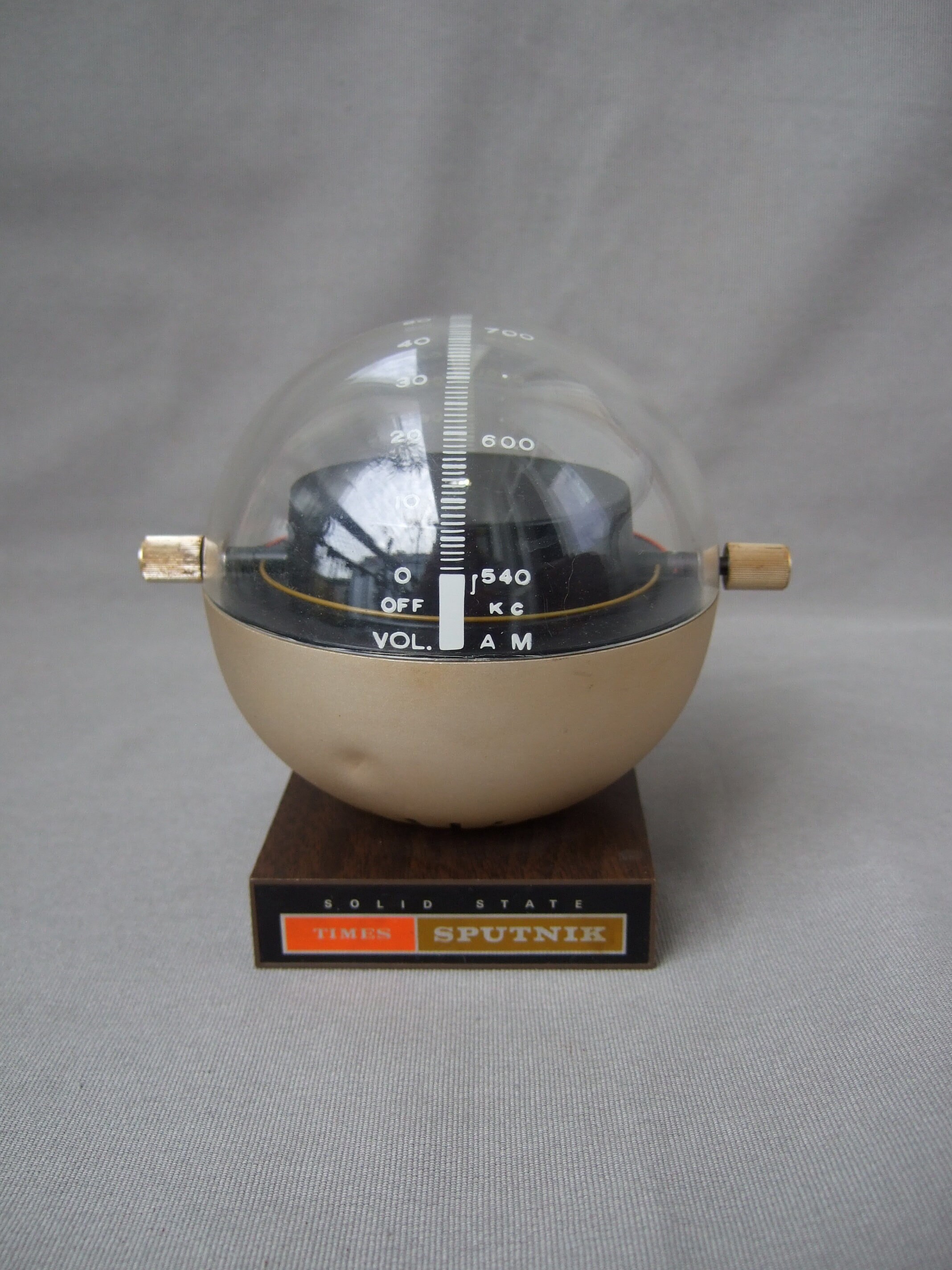 (ラジオ)SOLID STATE TIMES SPUTNIK Solid State – Times Sputnik space age design radio Panasonic
