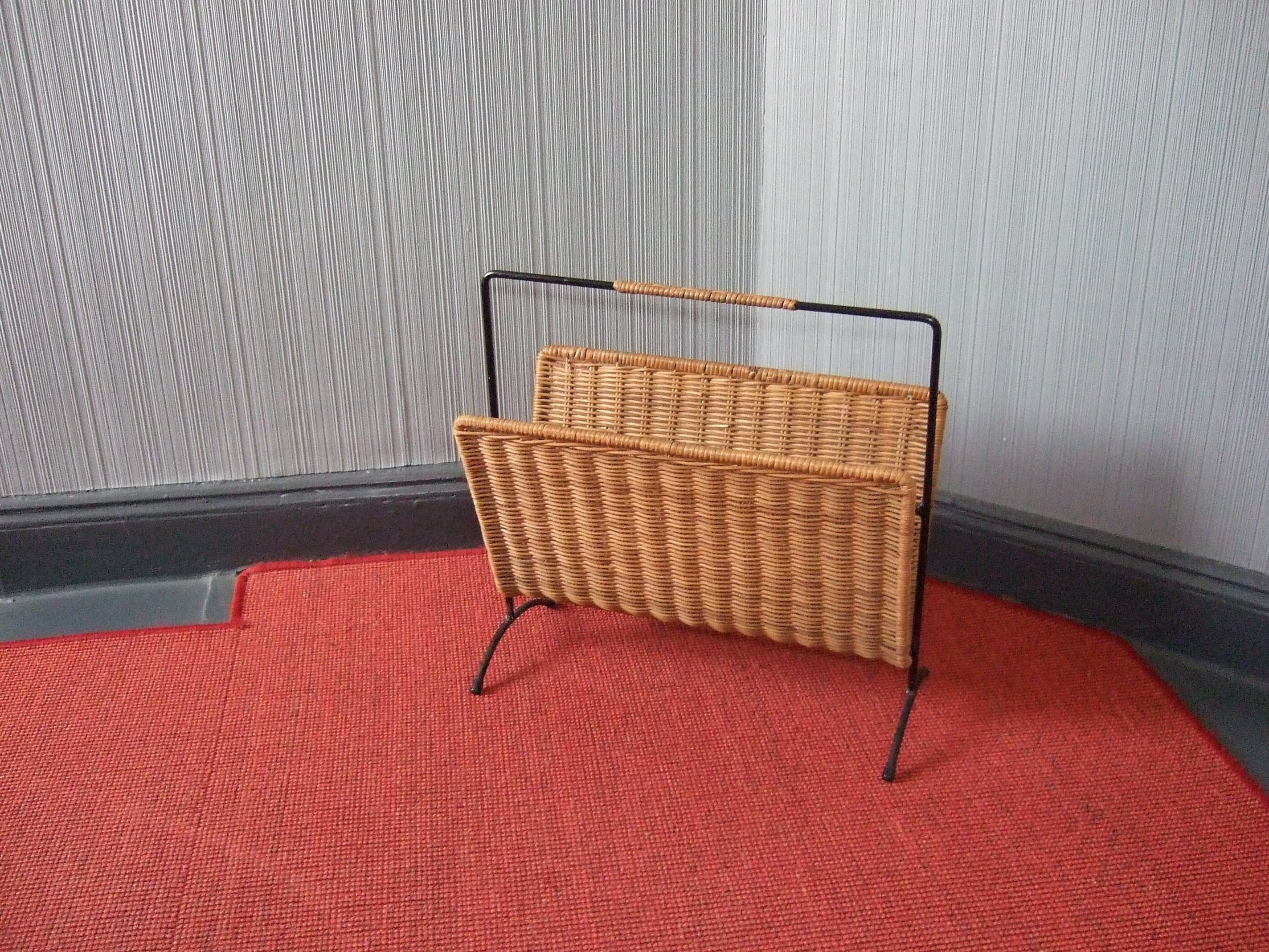 Portariviste In Rattan Vimini - Misure 40x39x50h Cm, Per Giornali E Riviste, Design Naturale
