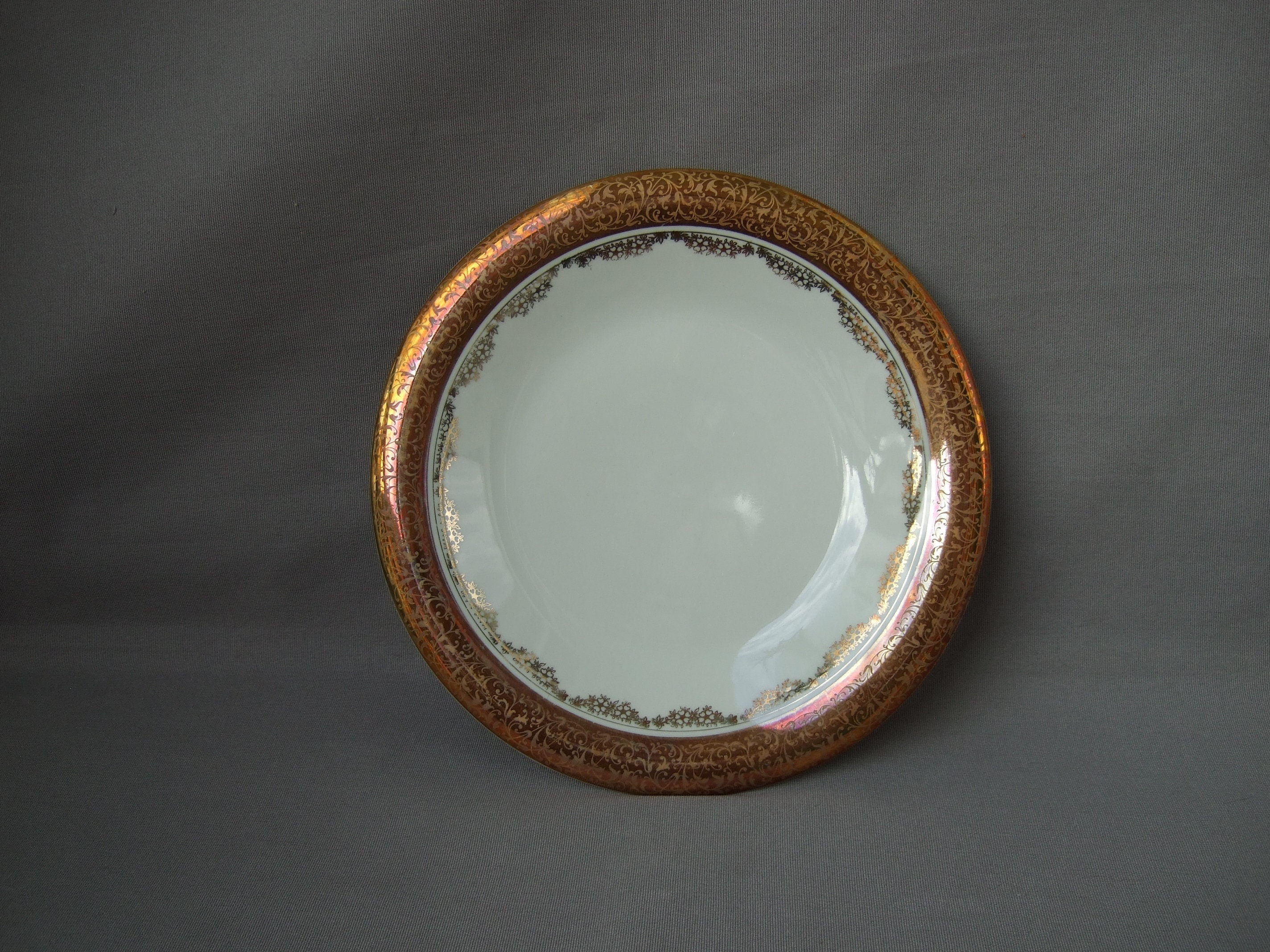 Cake Plate Dinner Plate White Gold Gold Edge Porcelain Margarete CM 1814 Hutschenreuther Hohenberg Mid Century Vintage