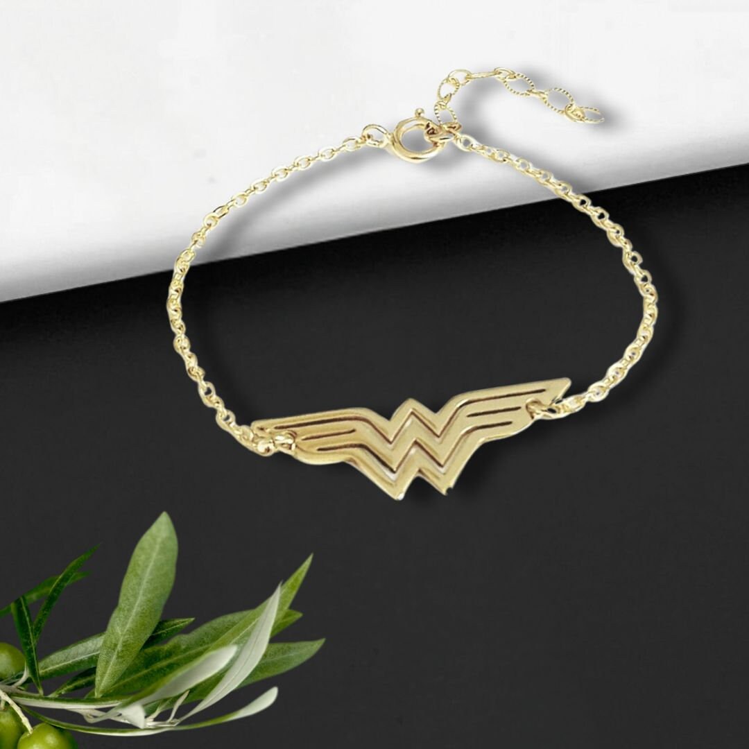 Wonder Woman Bracelet Wonder Woman Jewelry Gift for Her Super Hero