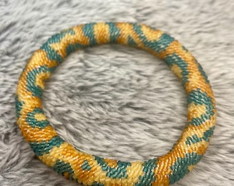 Groovy Crochet Bracelet Pattern
