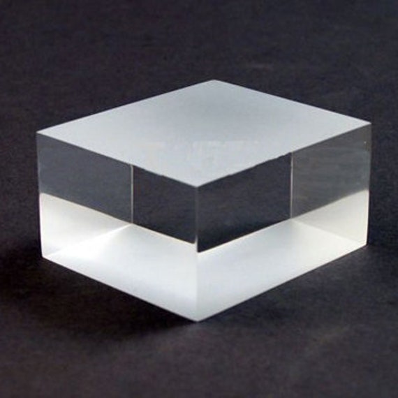 3/4 Clear Acrylic/lucite/plexiglass Blocks and Bases 