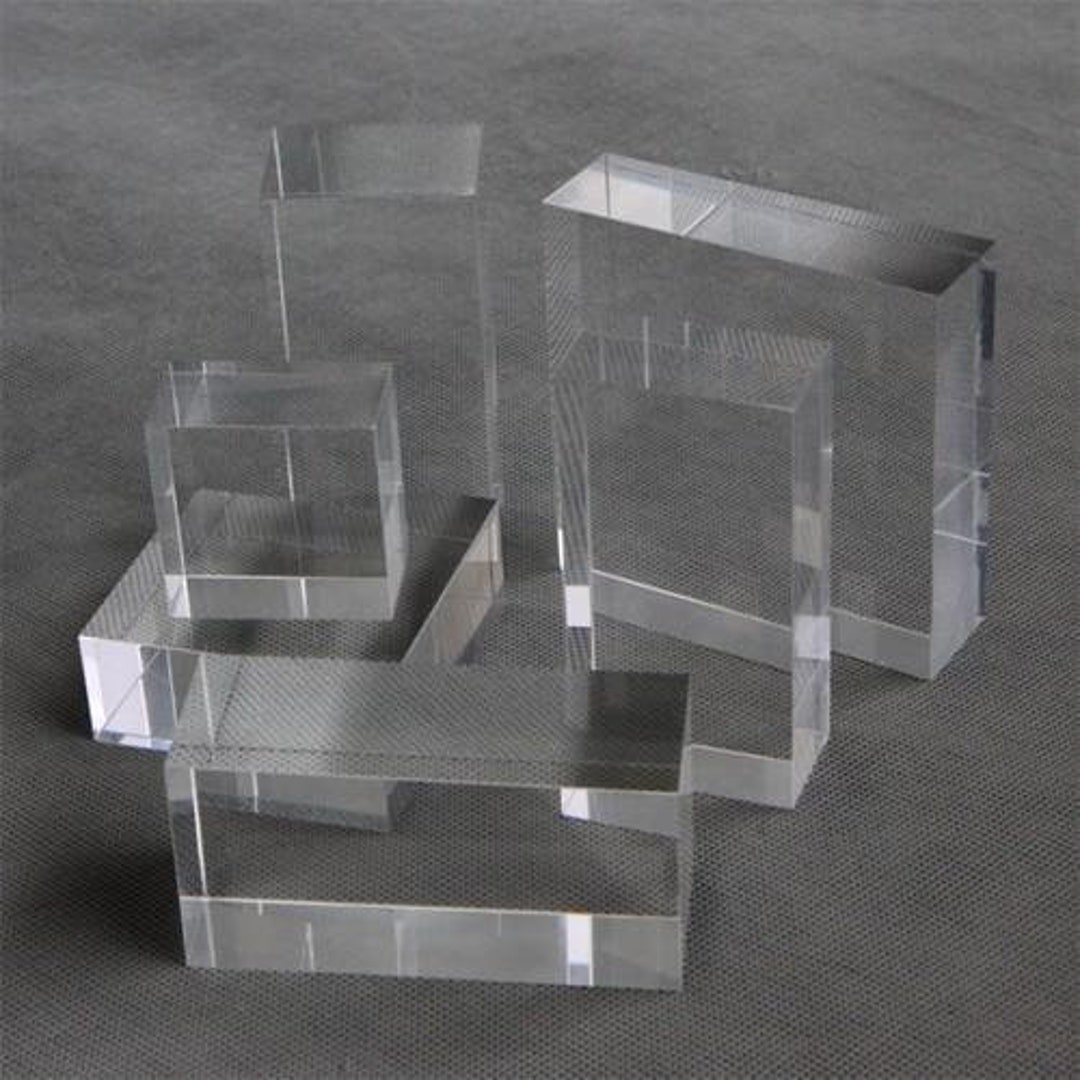 20 Small Perspex Clear Lid Crystal Fossil Display Boxes Black /White  Bases/Pads