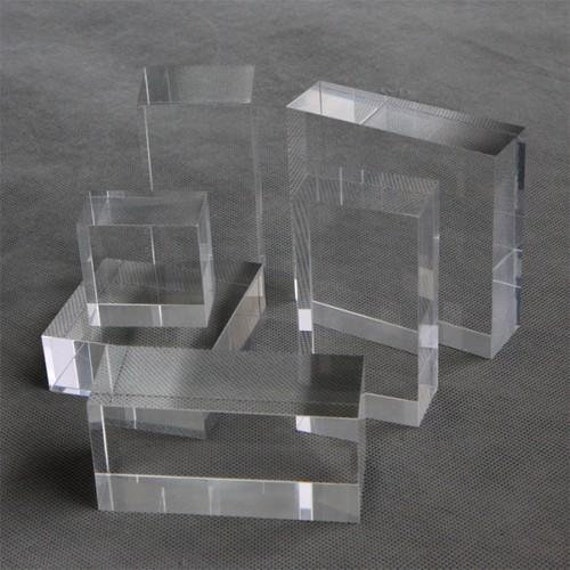 Risers & Cubes: Solid Acrylic Block 3 x 3 x 4