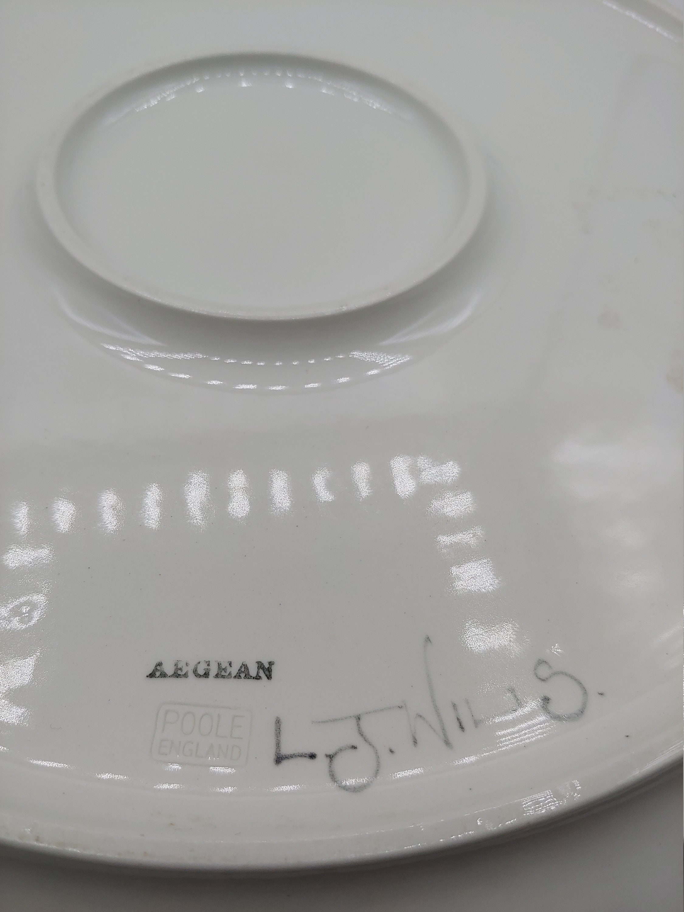 Poole Pottery England Aegean Plate firmado por L.J. Wills Etsy