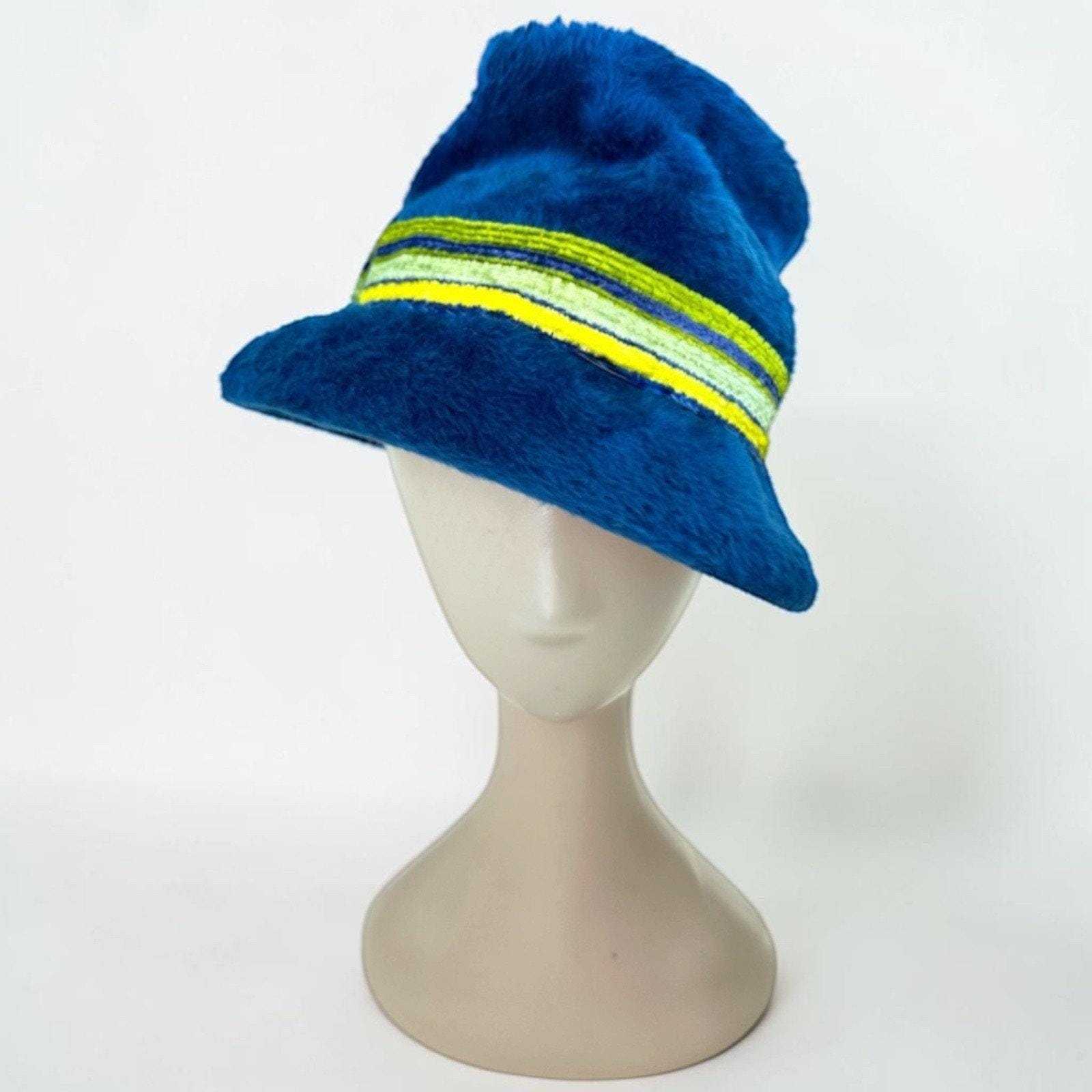 60s Mod Cloche - Etsy New Zealand display picture 3