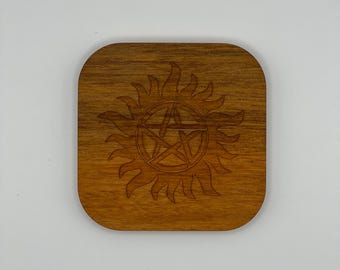 Simbolo di protezione anti-possesso delle montagne russe soprannaturali - Legno di Niove