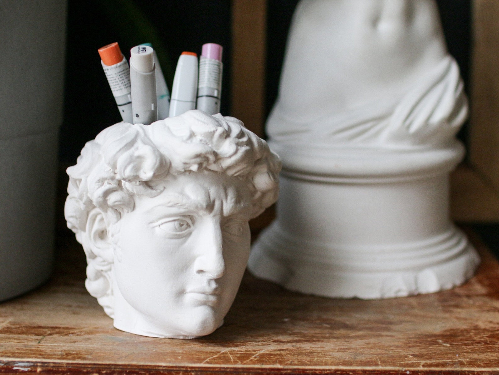 Скульптор Умный Гипс В Гомеле Купить