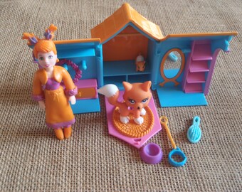 polly pocket dog house