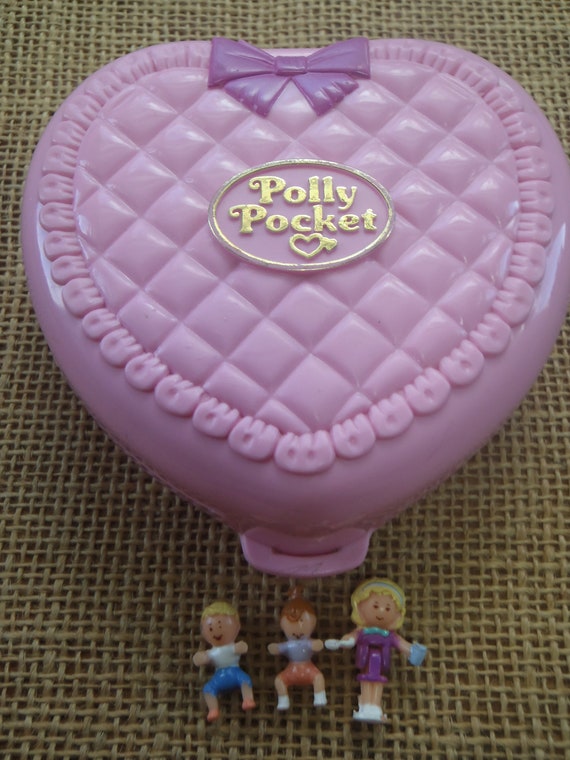 VINTAGE POLLY POCKET 1994 Perfect Playroom/Nursery Heart Compact WITHOUT  Doll!