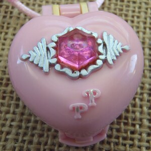 Collier Polly Pocket Bluebird Pretty Présent Locket - Vintage 1992