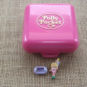 Parque de Diversões Polly Pocket em segunda mão durante 23 EUR em  Puertollano na WALLAPOP