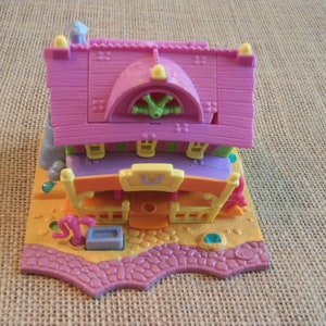 Vintage Bluebird Polly Pocket 1994 Animal Wonderland Horse House - ONLY