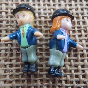 Vintage Blue-Box Tiny Dreams Dollhouse Jockey Horse Figures Dolls #1