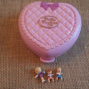 Vintage Bluebird Polly Pocket 1994 Perfect Playroom Baby Compact - Complete