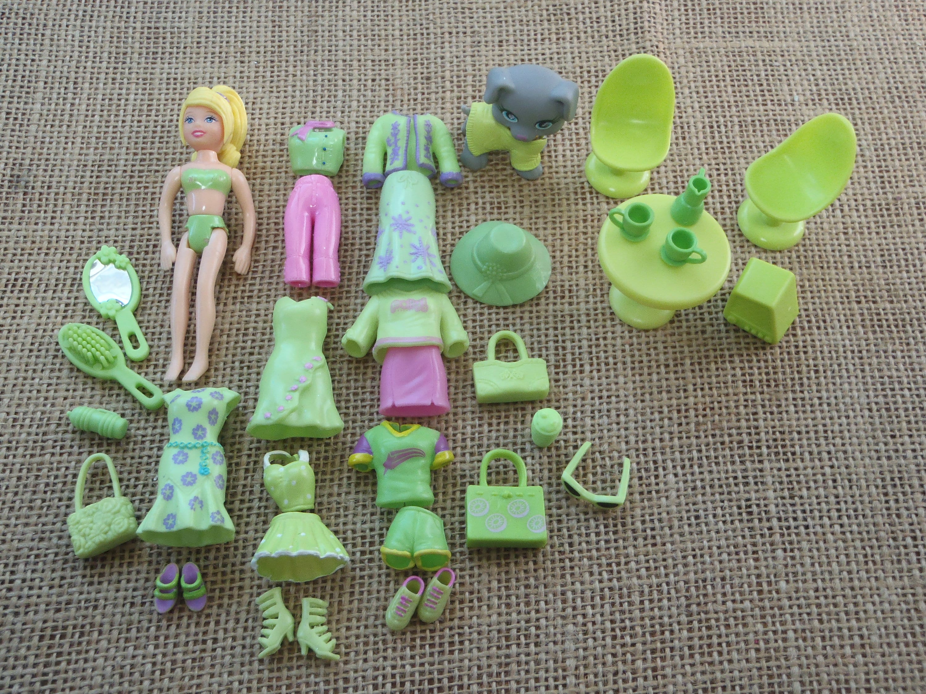 Vintage Polly Pocket Dolls "colors of the Rainbow" Green Outfits Shoes Pet Lot Clothes Y11 - Etsy Vintage Polly Pocket Dolls "colors of the Rainbow" Green Outfits Shoes Pet Lot Clothes Y11 - Etsy