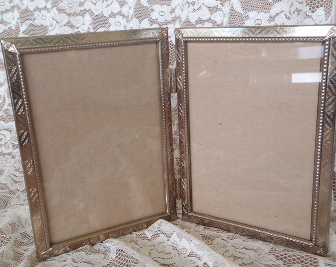 Vintage Ornate Gold Filigree Metal Picture Shabby Frame Triple Hinged 5 ...