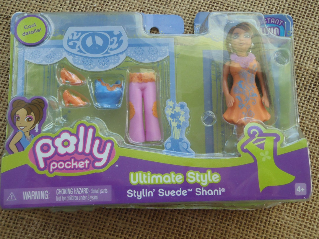 Set De Moda Polly Pocket Safari – 4 Muñecas, 3 Mascotas Y 50 Accesorios, Maletín Viajero, Para Niños A Partir De 4 Años