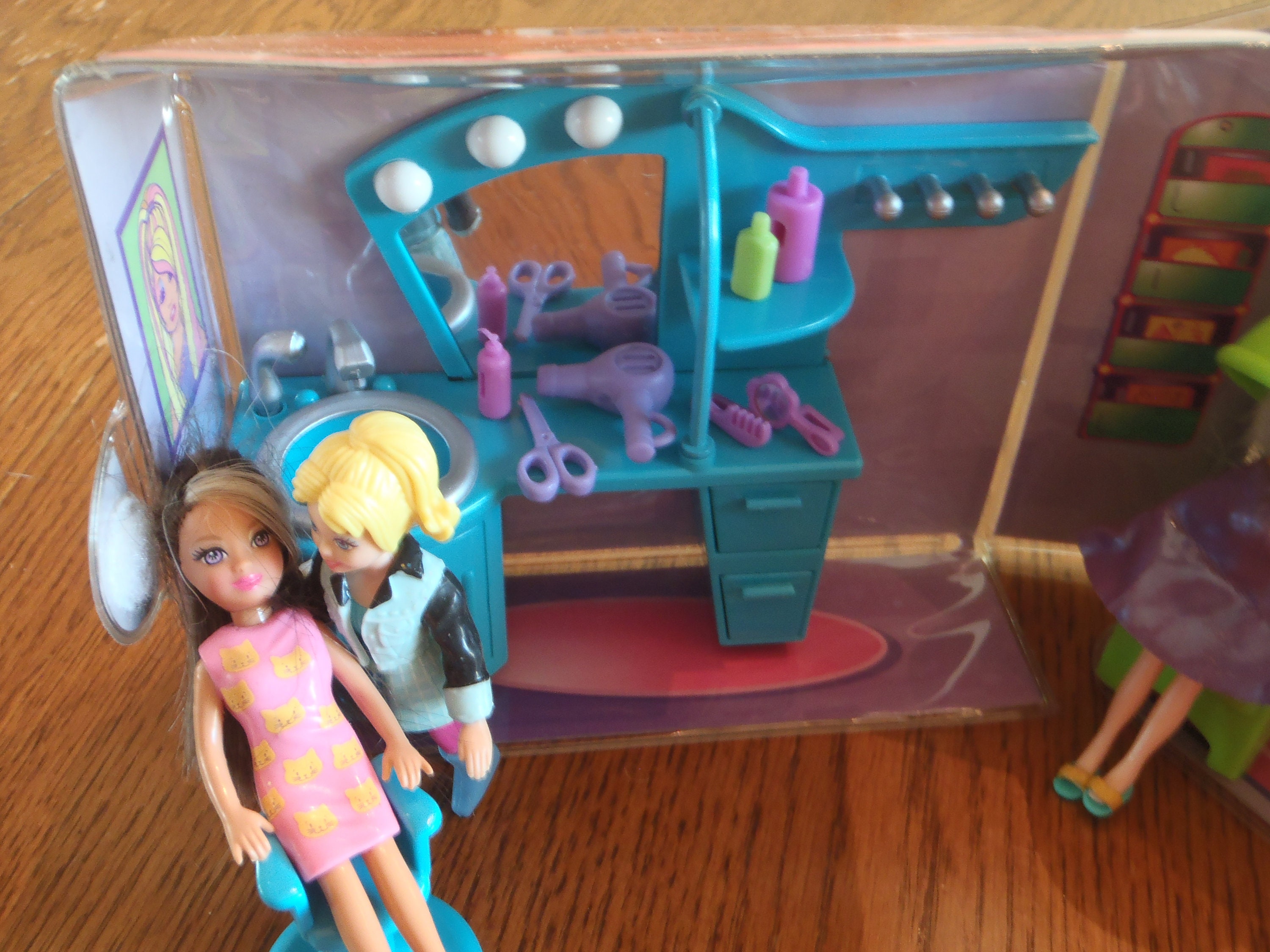 Vintage Polly Pocket Super Stylin Fashion Mall Folding Beauty Salon Playset  5 