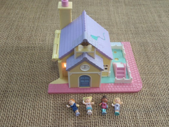 Polly Pocket Bluebird – Cottage Vintage 1993 – Complet Avec Lumières Qui Fonctionnent