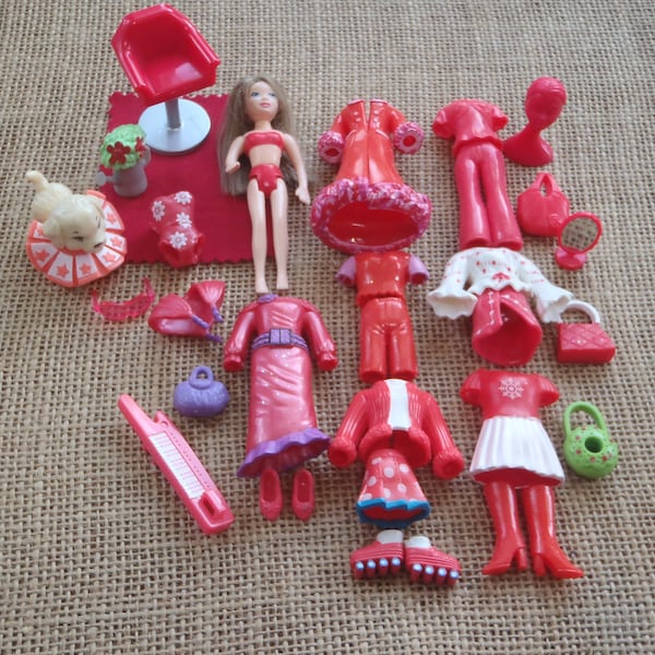 Vintage Polly Pocket Dolls "Colors of the Rainbow" Red Outfits Shoes Pet Lot Clothes Q18
