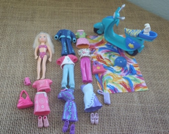 Vintage Polly Pocket Doll Flower Power Outfits Shoes Pet Lot Clothes A63
