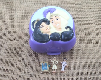 Complete- Disney Polly Pocket Aladdin Jasmine Carpet Playcase