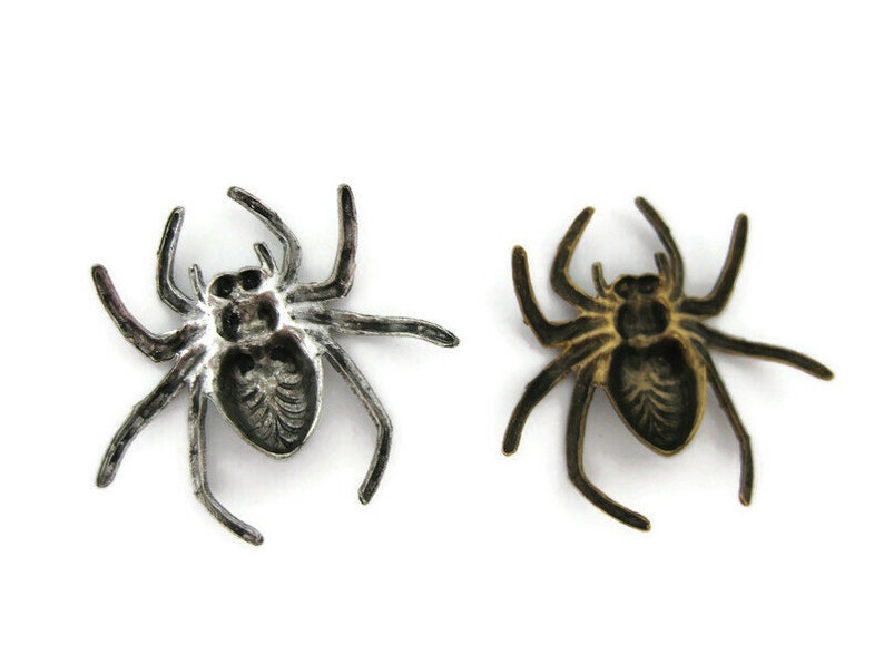 Brass Vintage Design Dapt Spider with Raised Legs , Made in the USA image 2