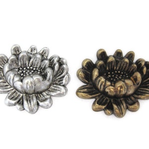 Brass Vintage Design Water Lily Flower , Made in the USA
