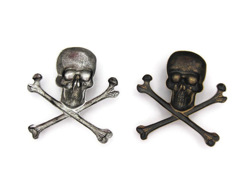 Brass Vintage Design Extra Large Skull and Crossbones , Made in