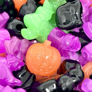 Halloween Bead Mix, Glow in the Dark Beads for Halloween, Pumpkin Beads, Witch Beads, Witches Beads, Bat Beads, Cat Beads for Jewelry Making