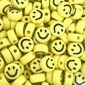 Happy Face Beads - 7mm Tiny Smile Shape Acrylic or Resin Beads - 300 p –  Delish Beads