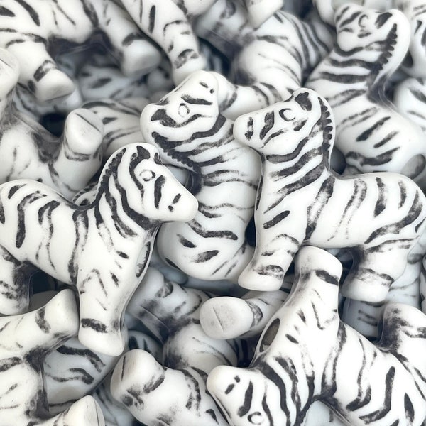 Black and White Antique Style Zebra Beads for Jewelry Making, Bead Party, Zebra Charm, Animal Beads, Charms, Pendants