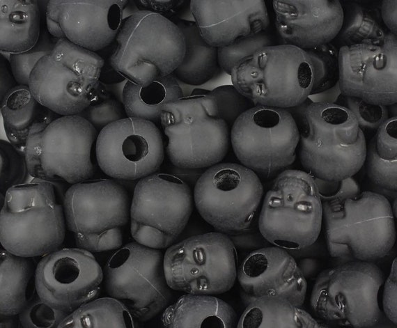 Black sale skull beads