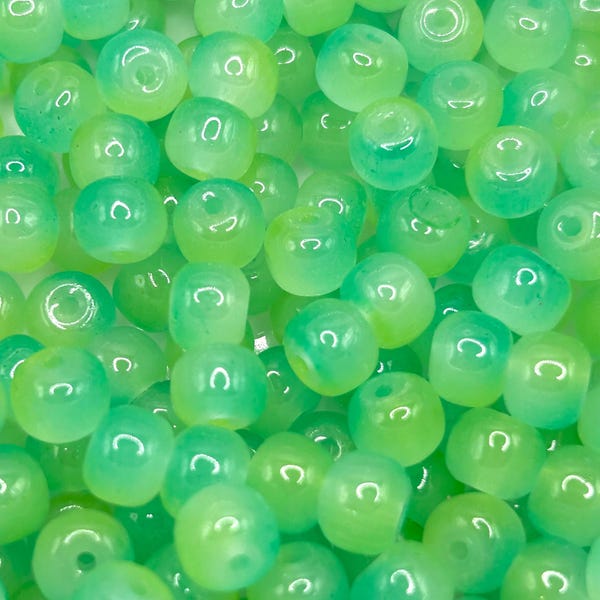 8mm Emerald Mist Ombre Apple Beads, Unique Jewelry Craft Supplies