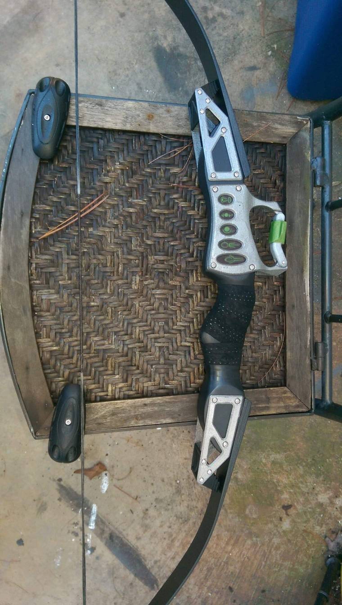 Green Arrow bow season 6/7 Etsy