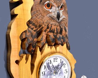 木製壁掛け時計ユニークな特大フクロウ彫刻、壁装飾カスタム
