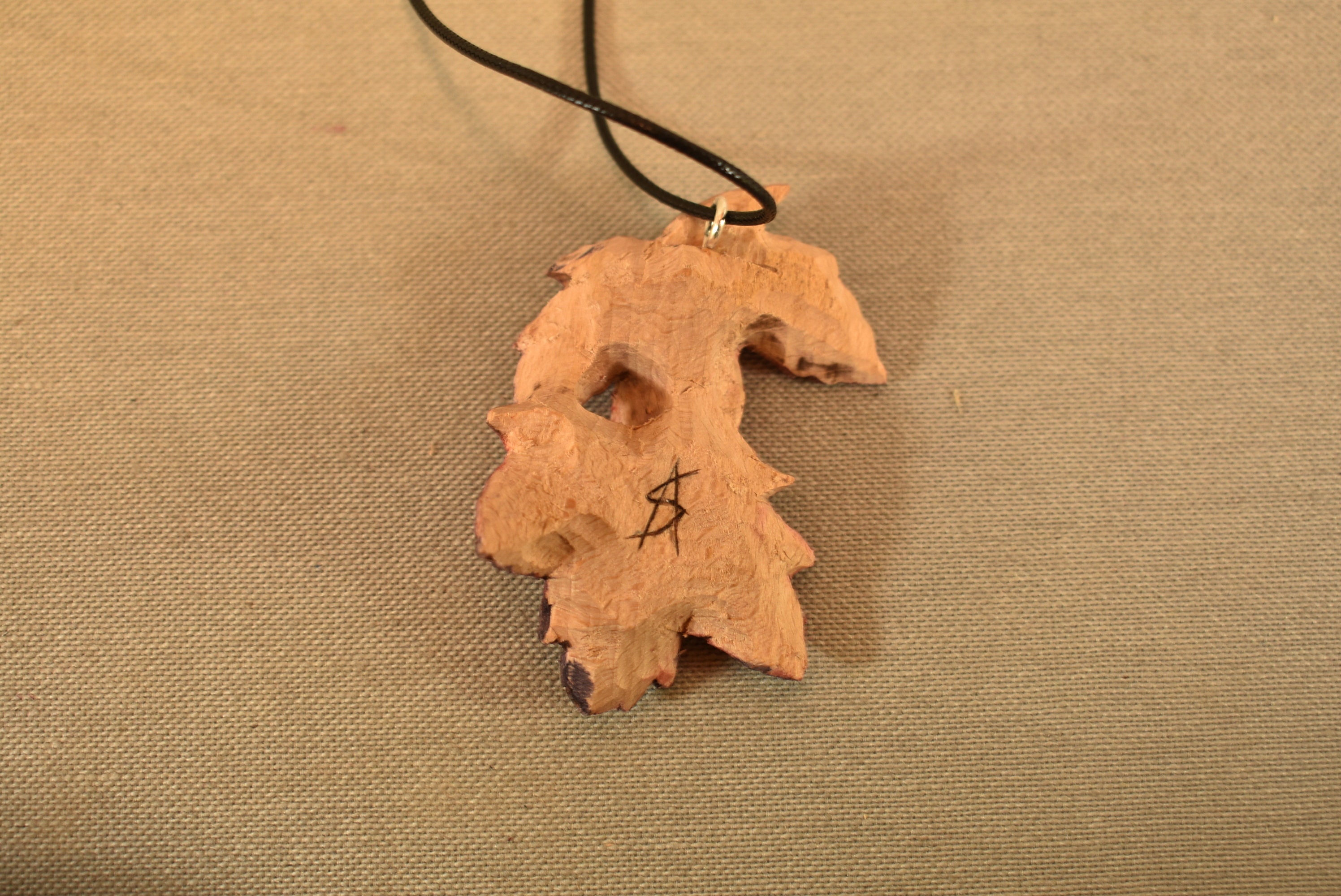 Wooden 2 Maple Leaves Necklace Jewelry, Painted Wooden