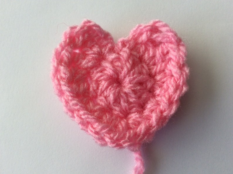 4cm Pink shades cardmaking embellishments scrapbooking applique Set of 20 Crochet hearts