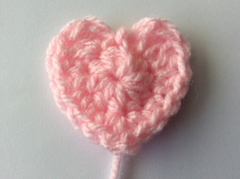 4cm Pink shades cardmaking embellishments scrapbooking applique Set of 20 Crochet hearts