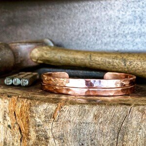 Chunky Hammer Tone - Copper Cuff Bracelet Bild 2