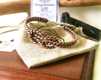Infinity Knot Empowerment Cubit Tensor Copper Cuff Bracelet (Vibrates at 188MHZ)
