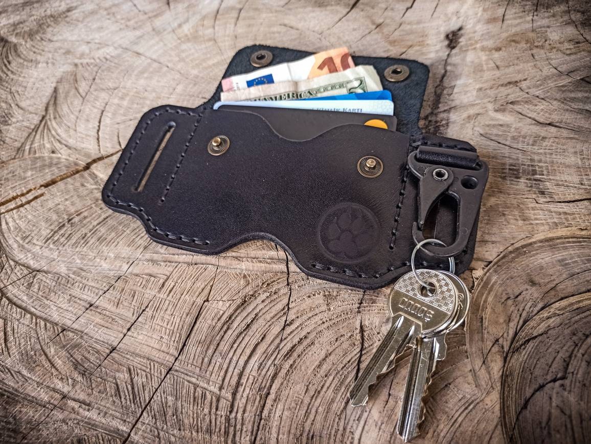 Leather Belt Card Holder with Key Hook | Safe Anti-Theft Wallet | Push-Up Design for Easy Access | Durable Leather Belt Wallet
