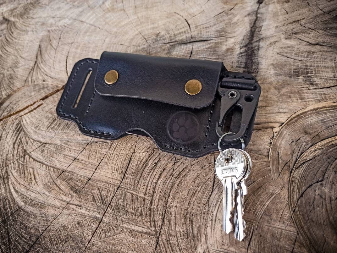 Leather Belt Card Holder with Key Hook | Safe Anti-Theft Wallet | Push-Up Design for Easy Access | Durable Leather Belt Wallet